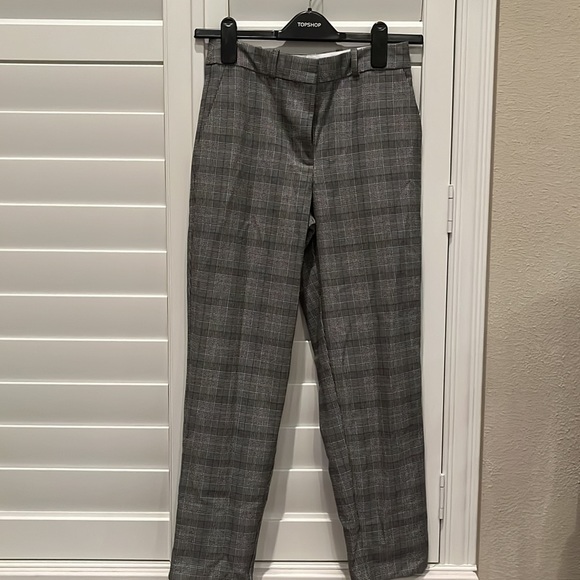 Show as the pictured - Picture 5 of 6